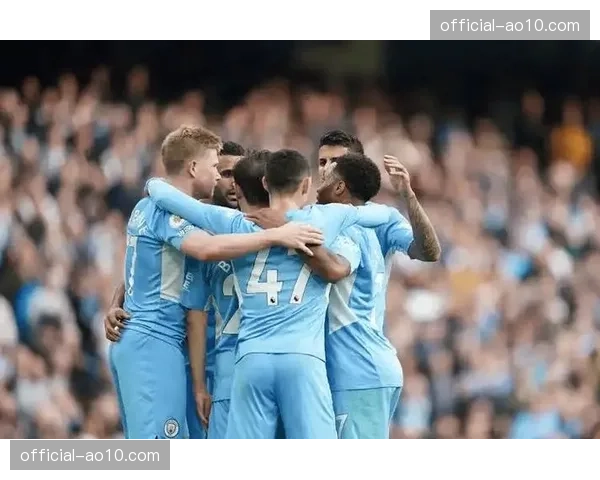 曼城防线三人组同时伤停 争冠关键期面临严峻考验